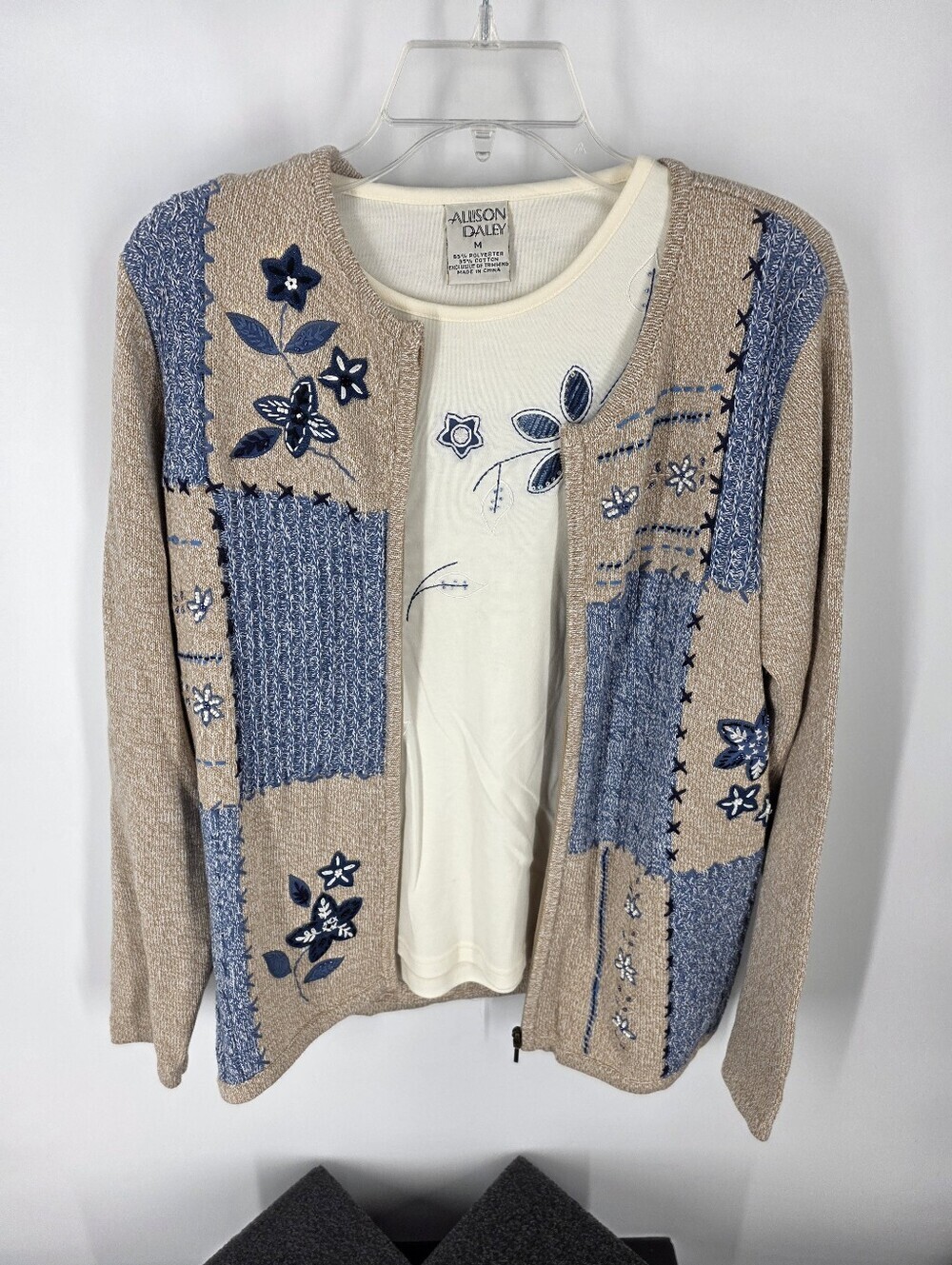 Vintage Allison Daley Patchwork Embroidered Cardigan Twin Set M Tan Blue Grandma